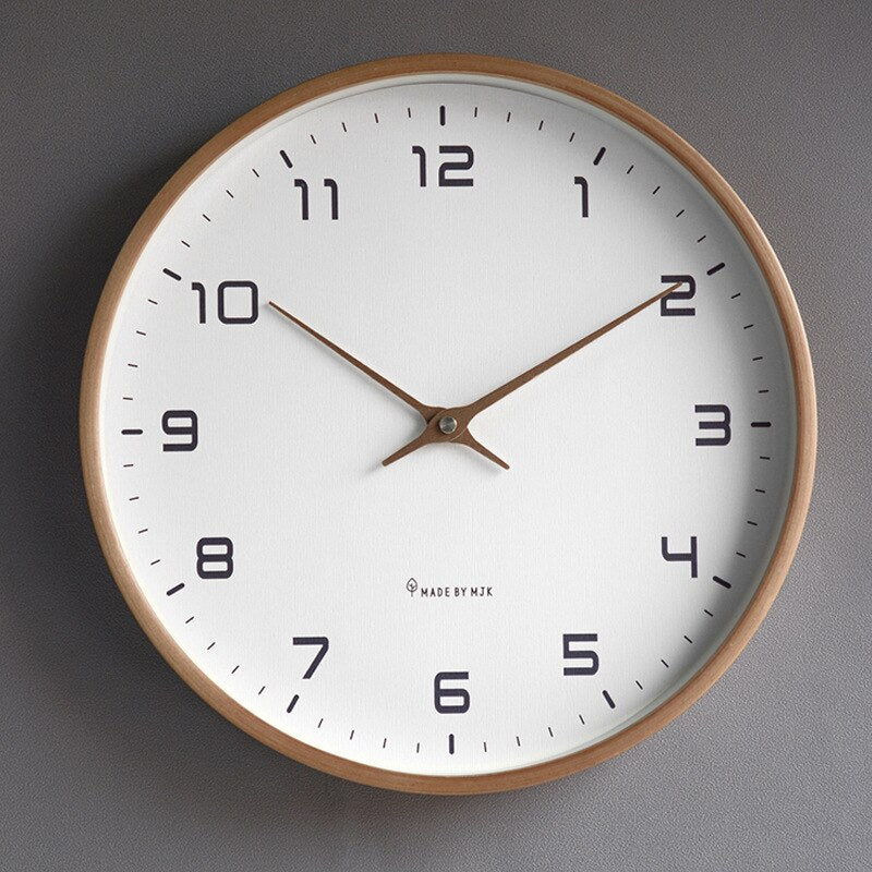Runde Wanduhr - Geräuschlose & Minimalistische Dekoration