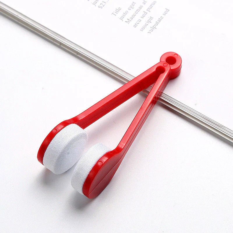 2 - in - 1 Microfibre Lens Cleaner - ALPINE WEAR