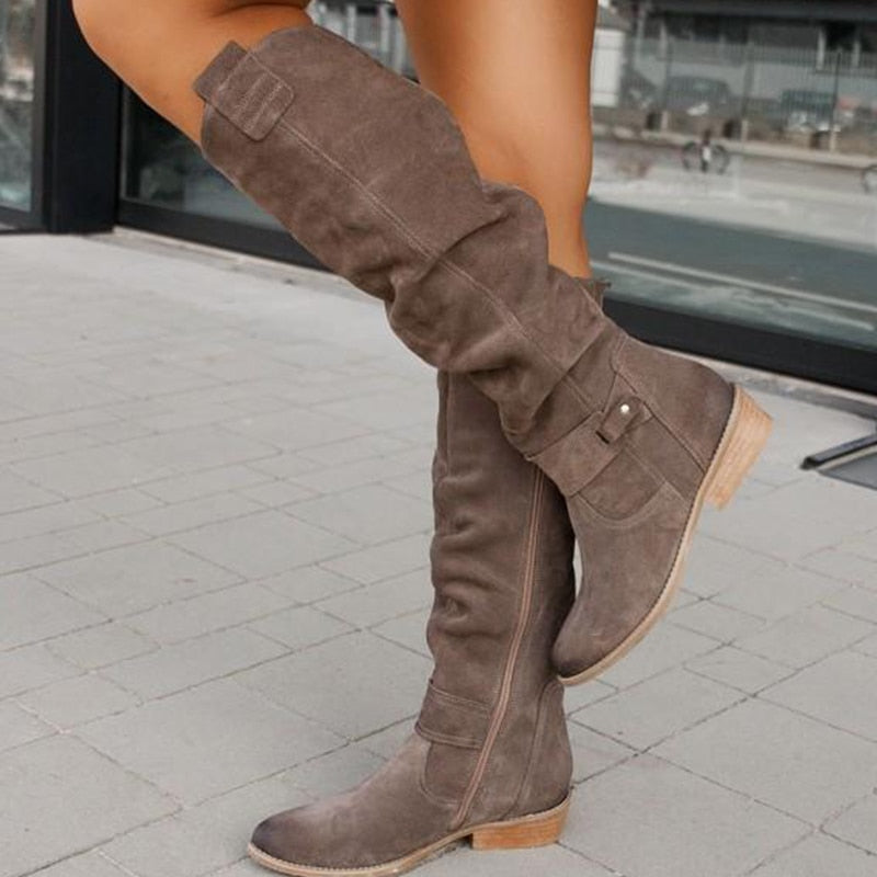 Damen Kniehohe Winterstiefel - Slouchy & Niedriger Absatz