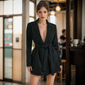 Damen Schwarzes Blazer-Kleid mit Tiefem V-Ausschnitt - Lange Ärmel & Taillengürtel