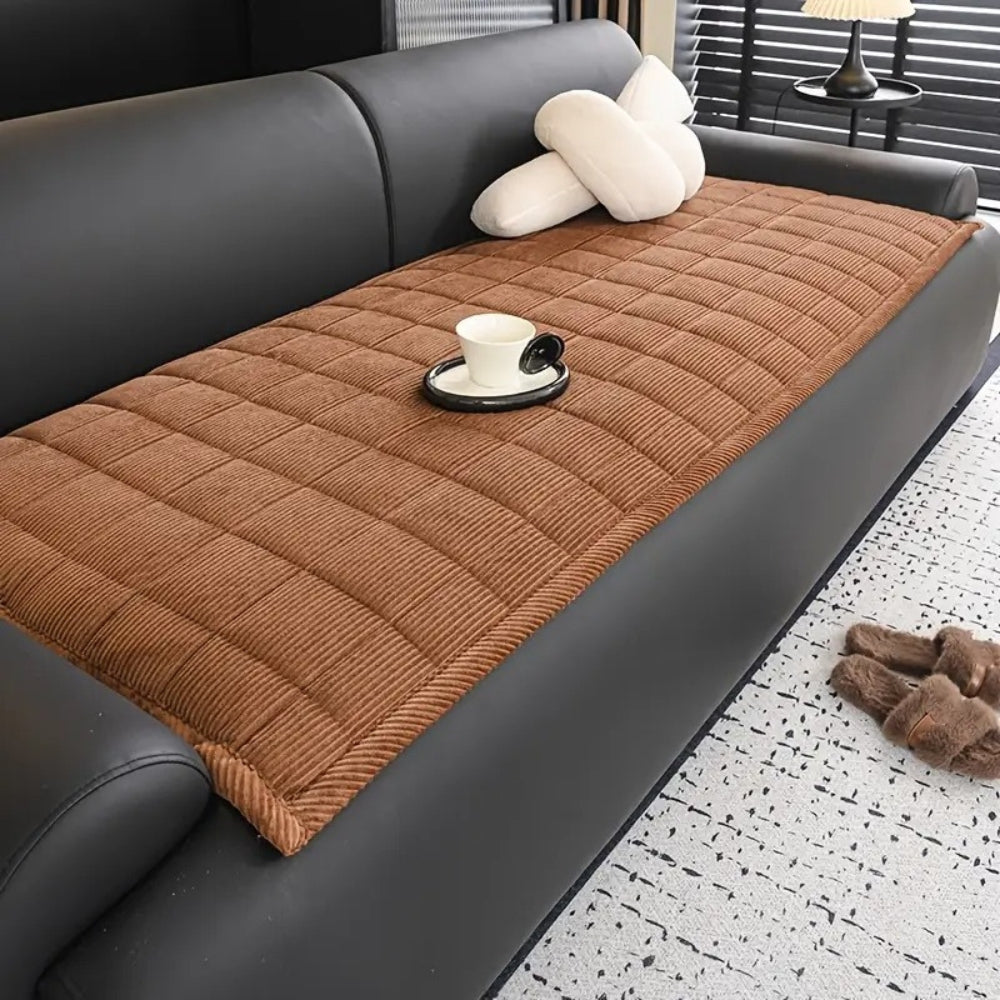 Gesteppte Couch-Abdeckmatte - Rutschfester Sofa-Schutz