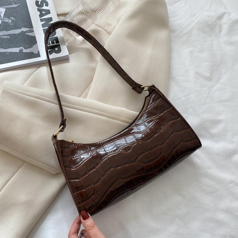 Damen Handtasche mit Krokodilmuster – Accessoire für jeden Tag