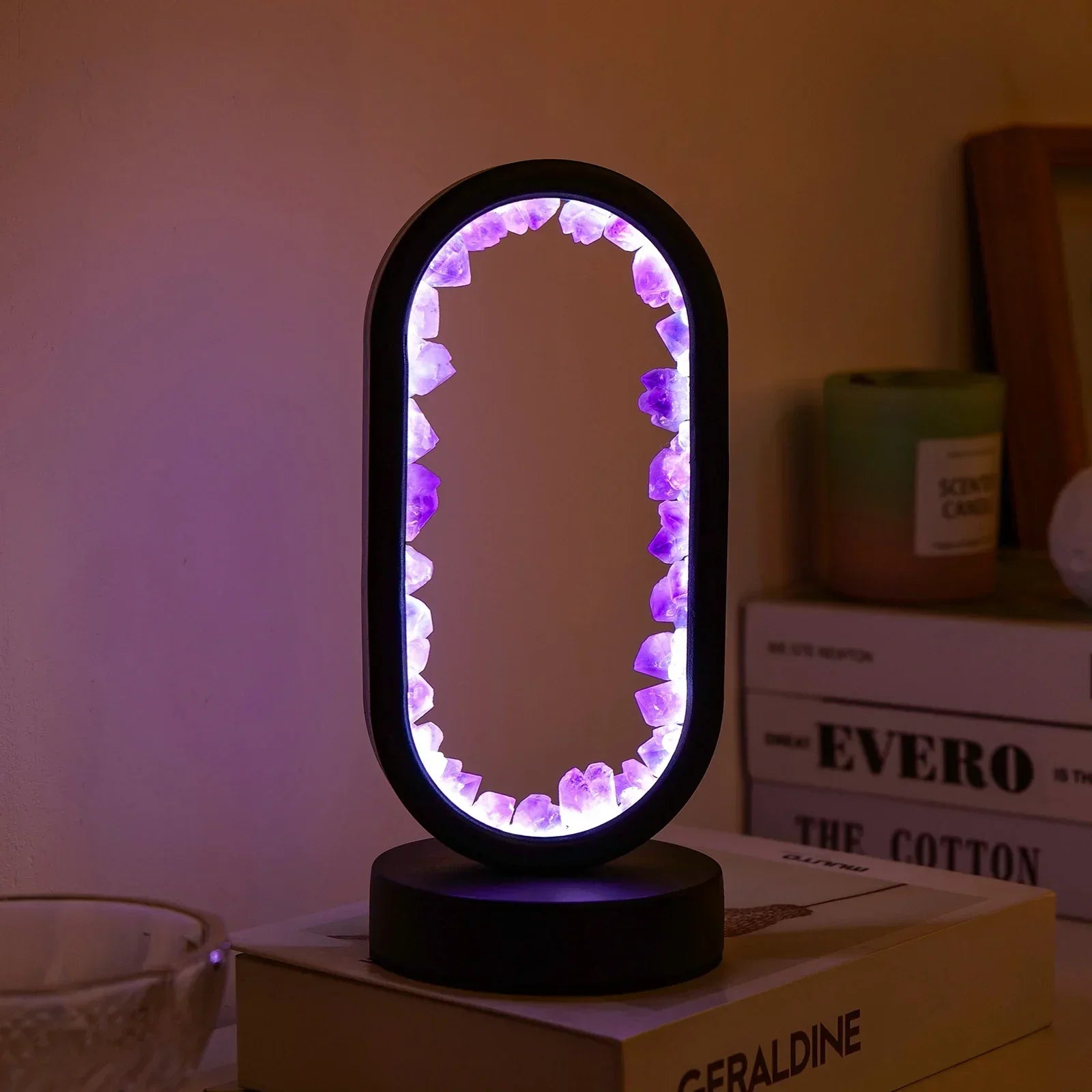 Oval LED Tischlampe mit Natürlichen Kristallen - Beruhigendes Ambiente Nachtlicht