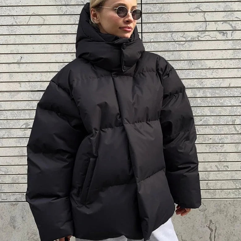 Damen Oversize Pufferjacke - Kurzer Stepp-Fason mit Kapuze