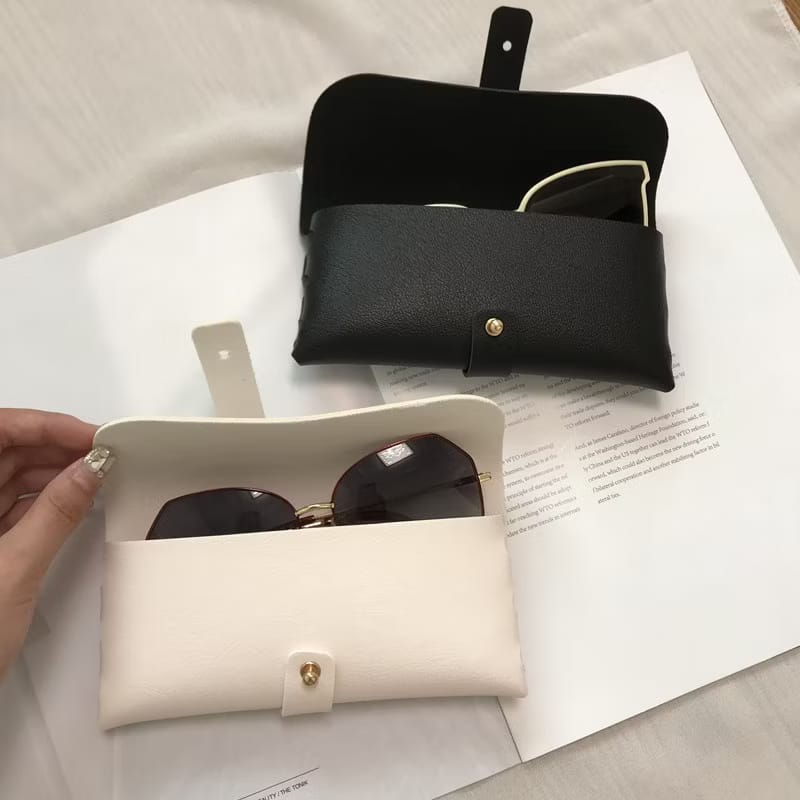 Classic Leather Glasses Case – Elegant & Durable - ALPINE WEAR