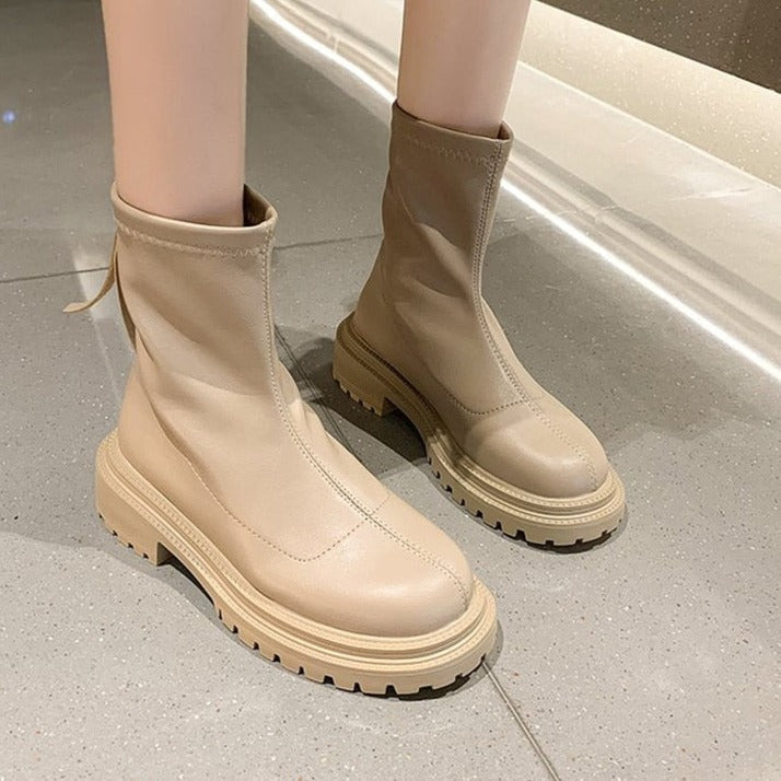 Damen Stiefeletten mit Reißverschluss hinten - Robuste Profilsohle