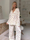 Damen Weißes Pyjama-Set mit Herz-Druck - Entspanntes Hemd & Hose