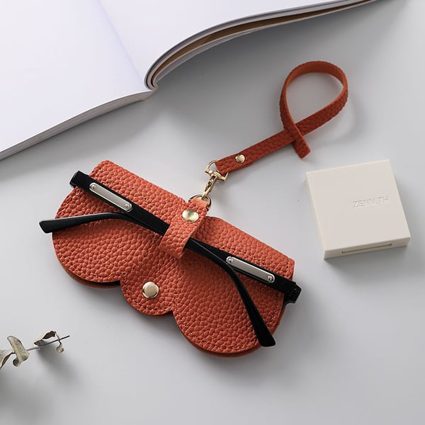 Soft Leather Sunglasses Bag - ALPINE WEAR